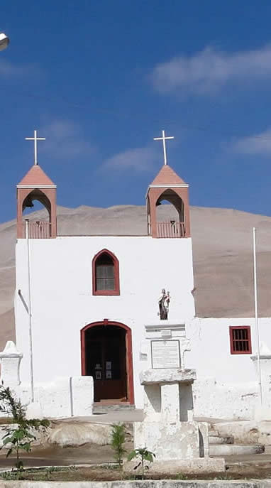 Iglesia - volcán Guallatiré